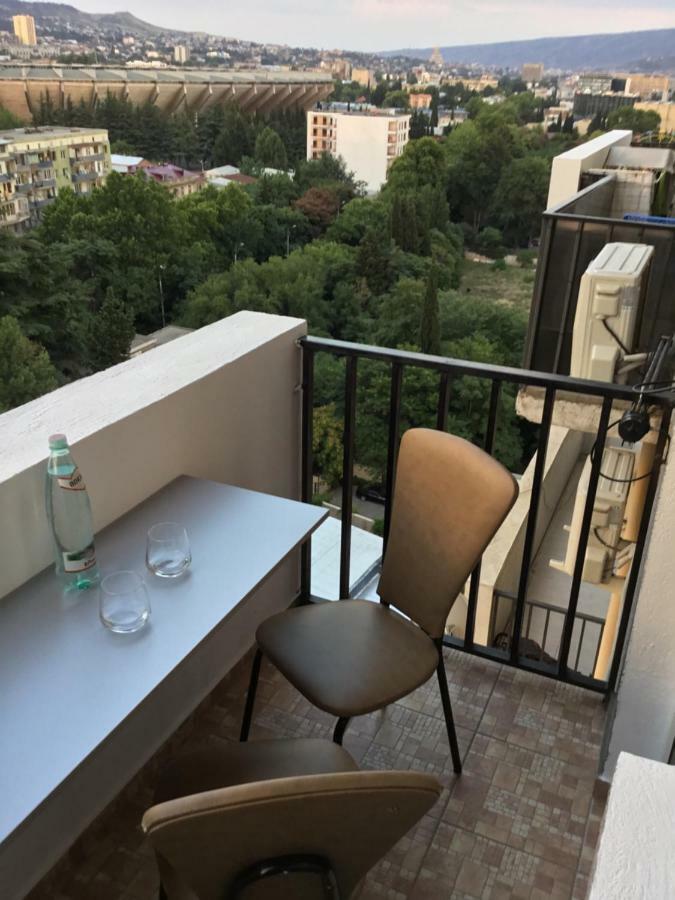 Welcome Генацвале))) Tbilisi Exterior foto